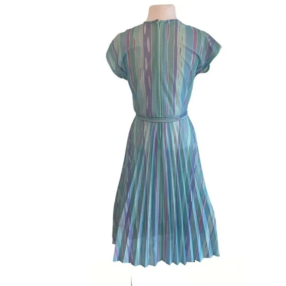 Vintage dress Touch Class pleated A-line pastel pink blue green belted size 14 - Picture 3 of 15
